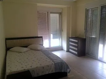 Elegance 5 *
